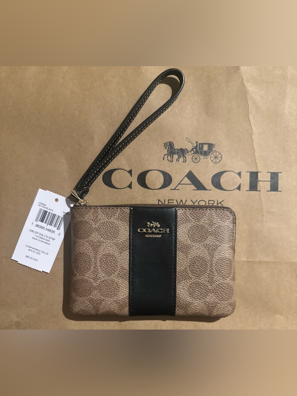✨Coach Tan Signature Canvas Wristlet with Black Center Stripe